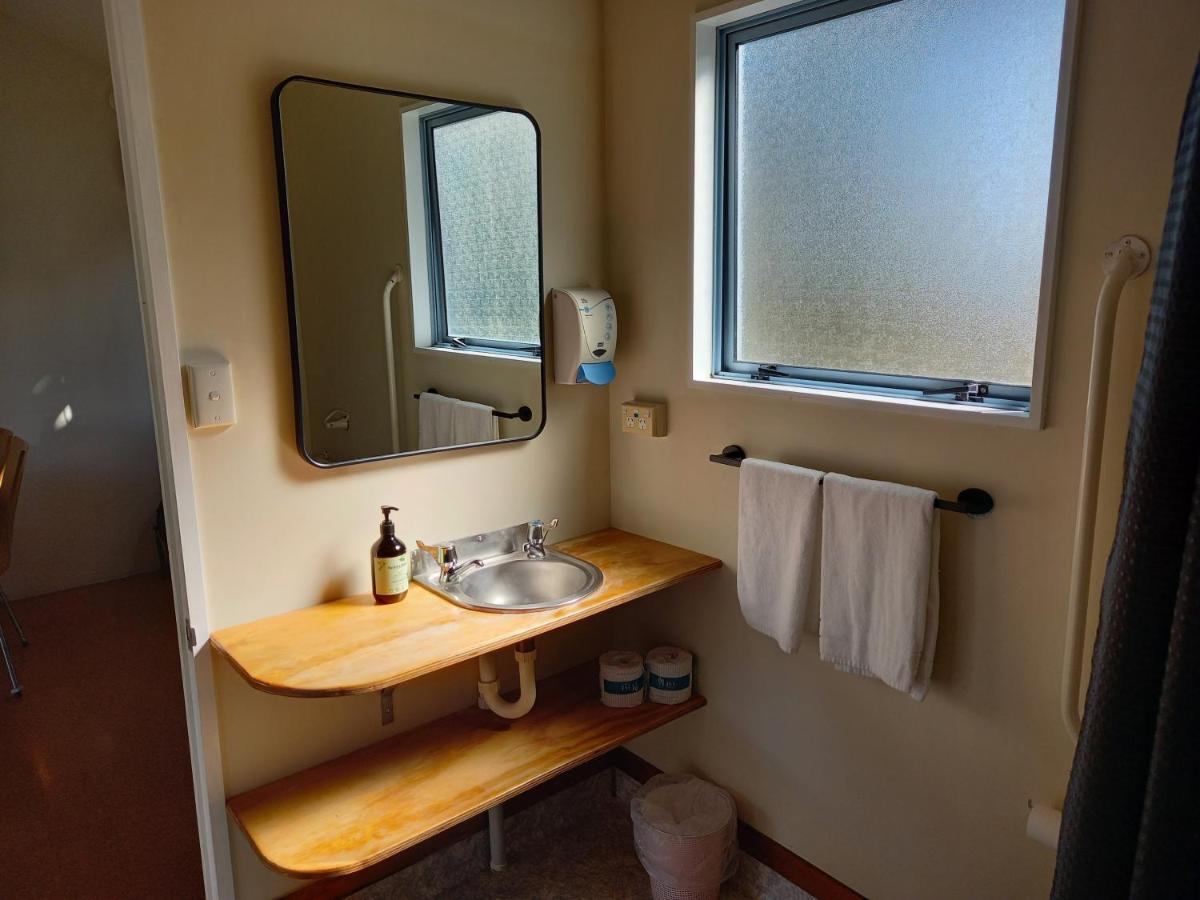 Raglan West Accommodation Units מראה חיצוני תמונה